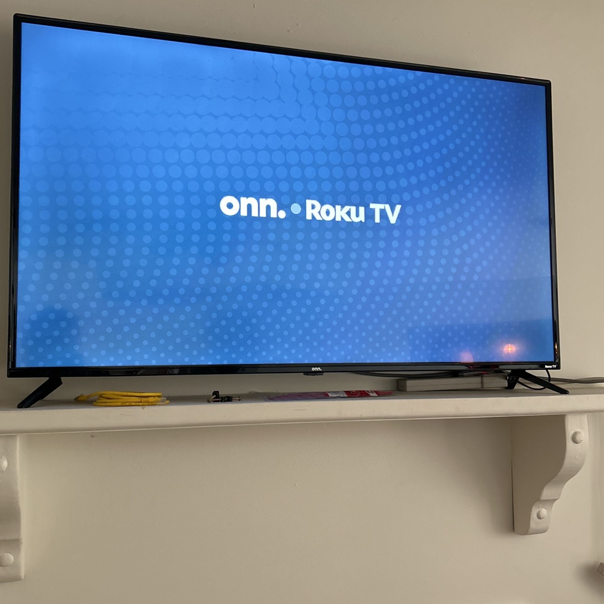 43’ Roku Smart TV