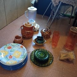 Assorted dishware