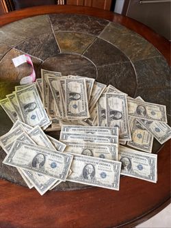 $1 DOLLAR SILVER CERTIFICATES 1935 & 1957 - Including STAR NOTES!!BELOW BOOK PRICING! Mix of UNC to VERY GOOD 👍