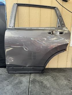 2017 2018 2019 2020 2021 2022 HONDA CR-V LEFT REAR DOOR OEM USED 