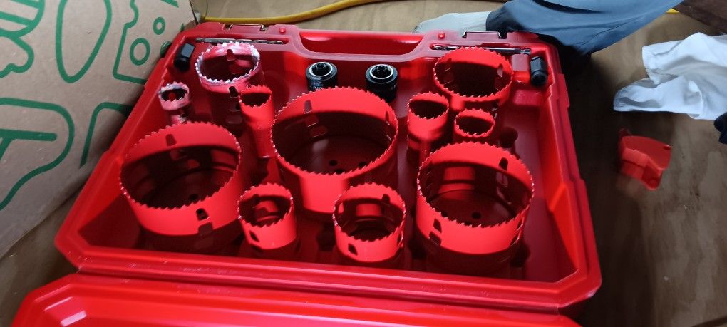 BRAND NEW DIABLO QUICK CONNECT METAL HOLE SAW SET 