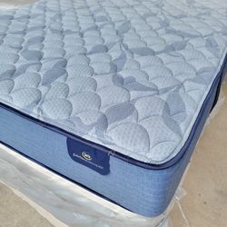 Queen Sizes Mattress And Box Spring 