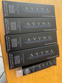 Avyna hair color
