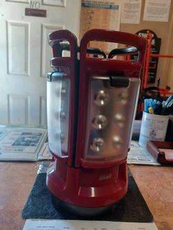 Used Coleman Lantern (includes batteries)