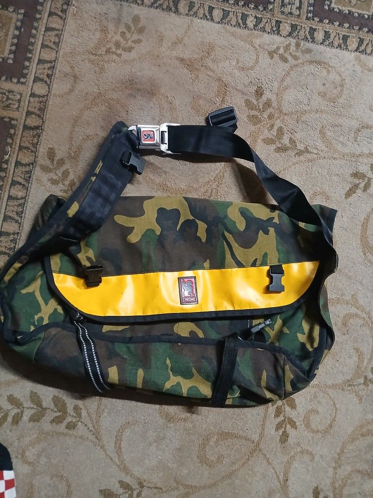 Chrome Citizen Messenger Bag