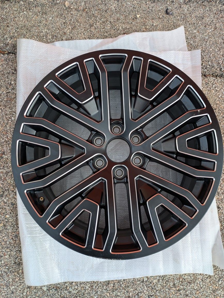2019-2024 OEM 22"Rim GMC Sierra Denali Silverado Suburban Tahoe Yukon XL 1500