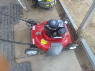 Push lawn mower bag less no bacg$75