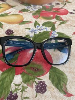 Eyeglases