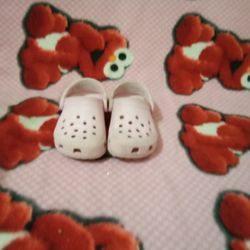 Toddler Girls Pink Crocs Size 5C 