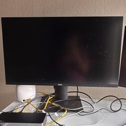 Dell 28 Inch Monitor