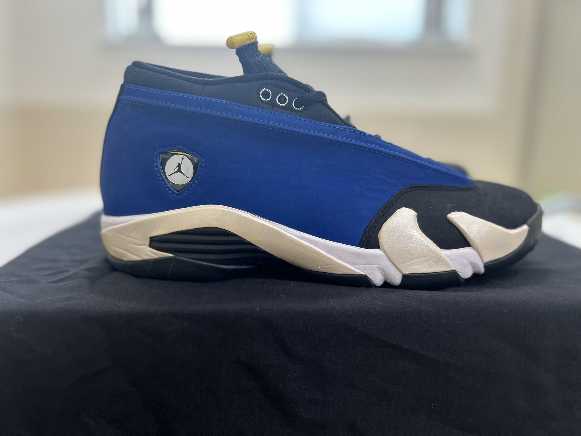 Air Jordan 14s Size 9m 100&
