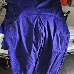 4 Sets Of Scrubs. NEW! 