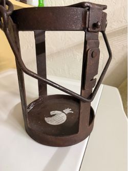 Outdoor lantern