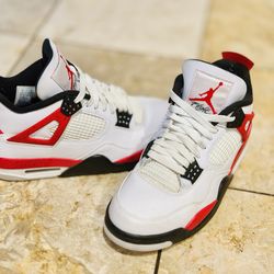 Air Jordan 4 Retro OG Fire And Red