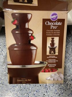 Wilton Chocolate Pro Chocolate Fountain