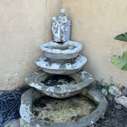4 Tier Fountain/pond