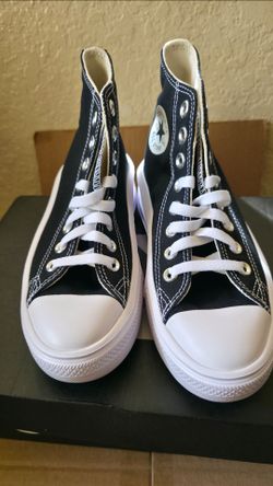 Convers women size 5