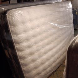 Queen  Mattress , Box Spring  And Metal Frame Its All Good.
