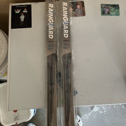 Windshield Wipers 22’