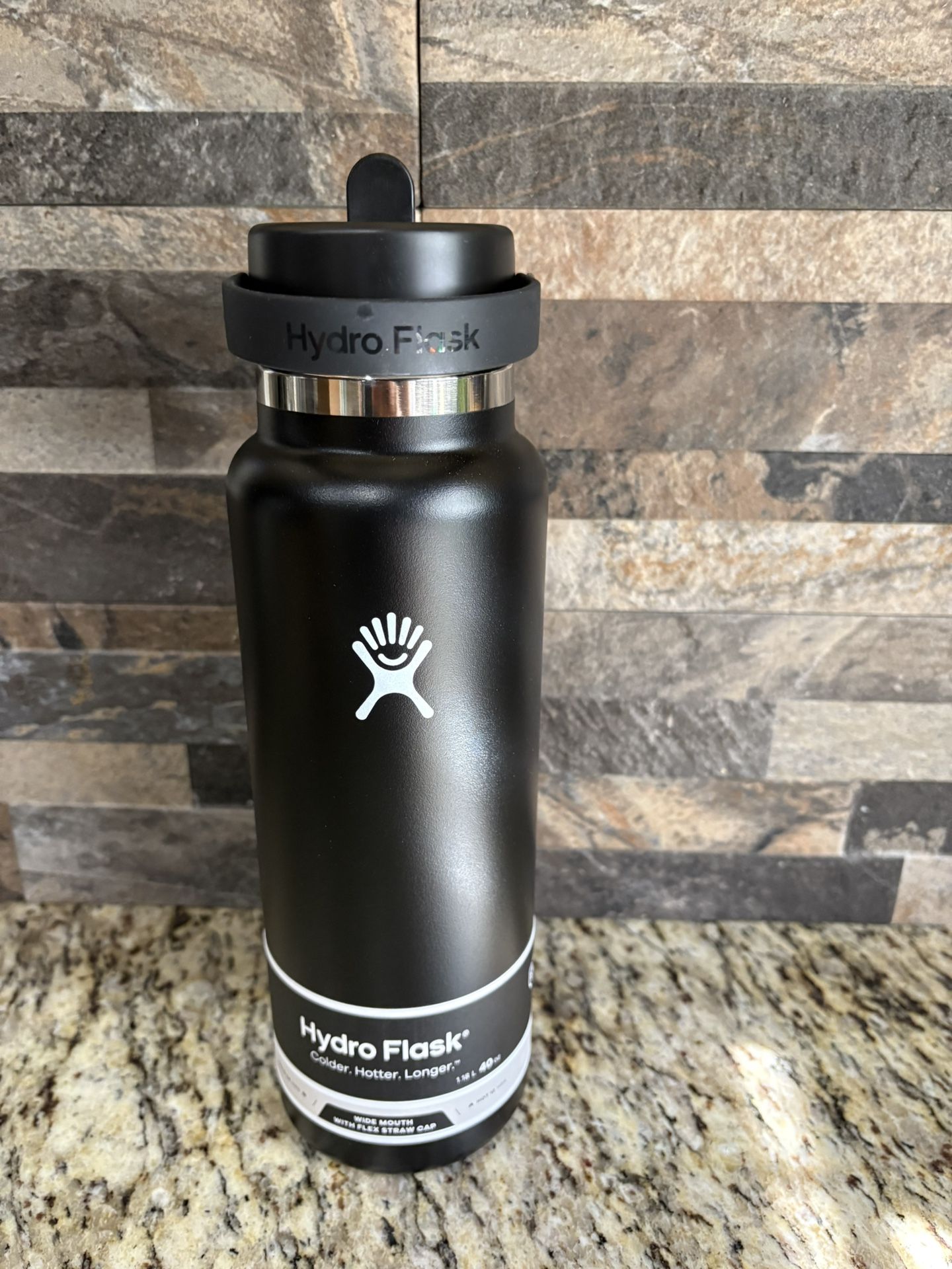Hydro Flask Bottle 40oz Wide Mouth Straw Cap