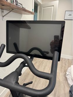 Peloton bike 2017 and shoes needs to go! $150OBO