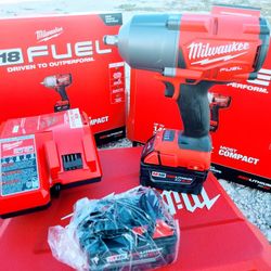 Milwaukee  1/2 Impact Wrench Set 
