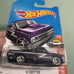 HOT WHEEL 2017 SUPER TREASURE HUNT '67 CHEVY C10  STH HW Hot Trucks