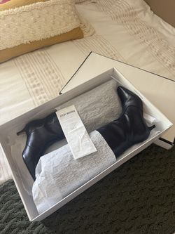 Steve Madden “Lander” Boots
