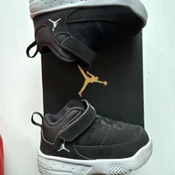 Jordan Max Aura 3 Toddler Size 6c