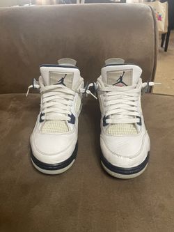 Jordan 4 Midnight Navy