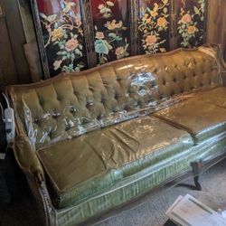 Vintage Couch & Partition