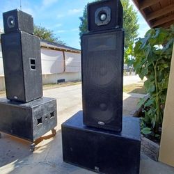EQUIPO DE AUDIO COMPLETO