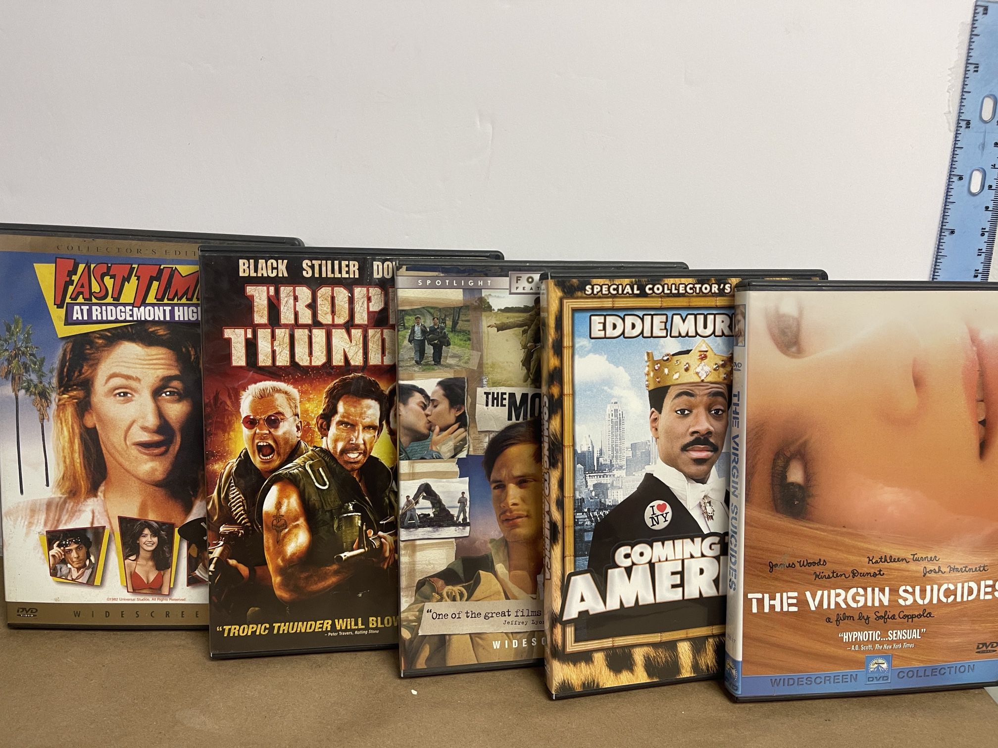  L286 - 5 Bundle DVD - Fast Times at Ridgemont High, Tropic Thunder and more. 80s. 
