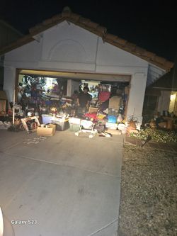 SPRING CLEANING SALE!!!! 20$ OR UNDER!!!! 10 FOR 20 OR 5 FOR 10!!!!!