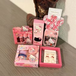 Hello Kitty bundle