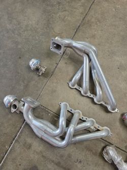 LS twin turbo manifold kit