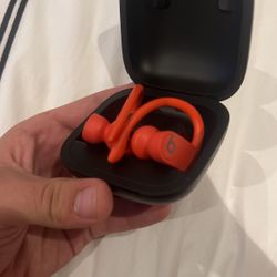 Powerbeats Pro 