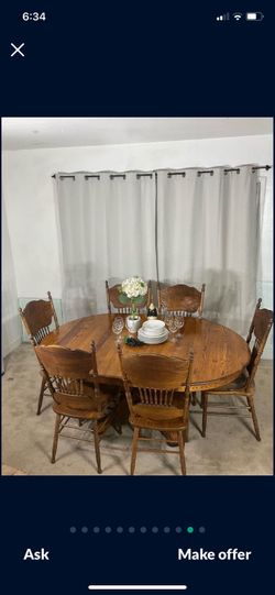 Oak Extendable Dining Table & 6 Pressed Back Chairs