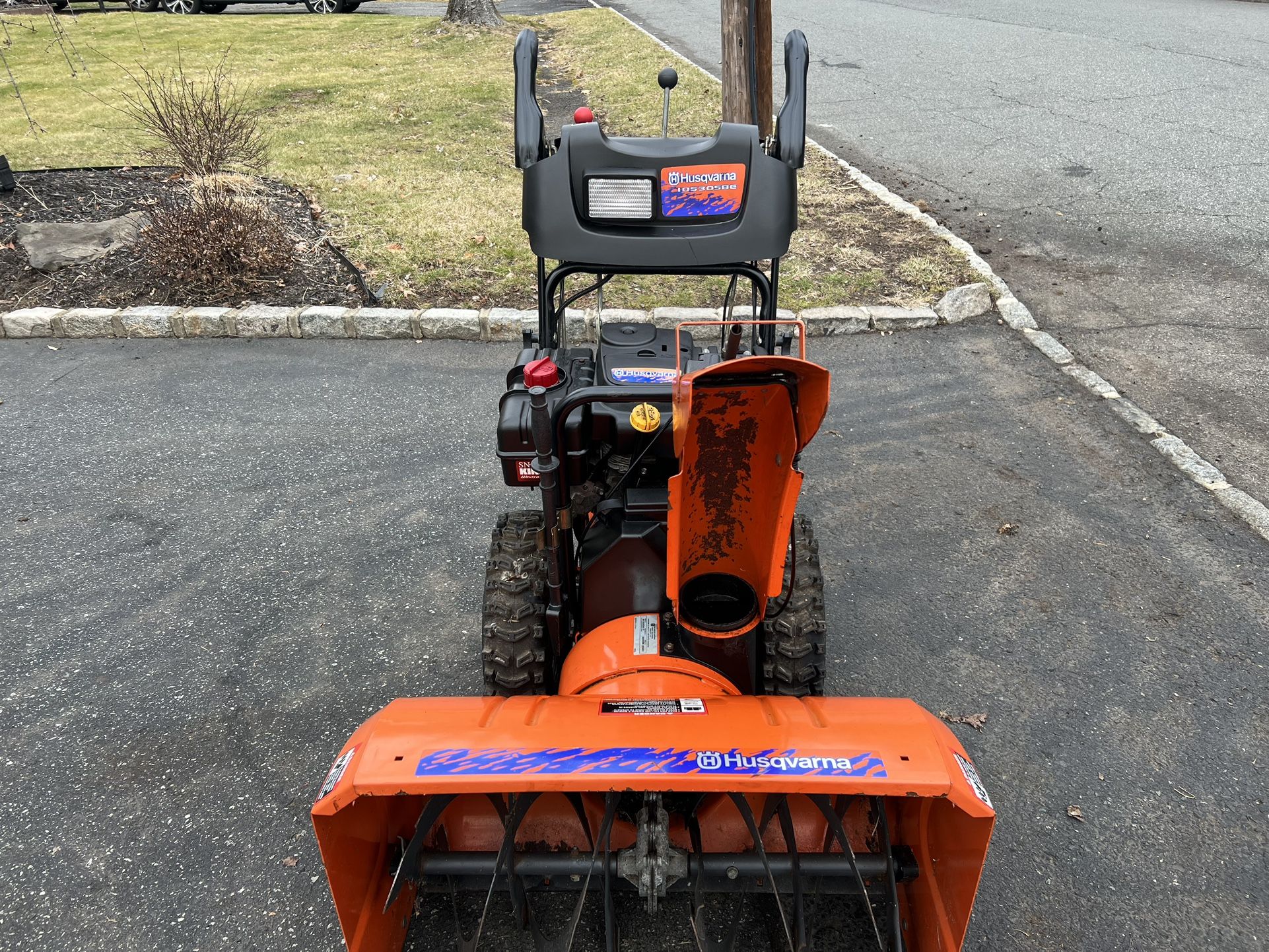 Husqvarna 2 Stage Snowblower 10530sbe for Sale in Livingston, NJ OfferUp