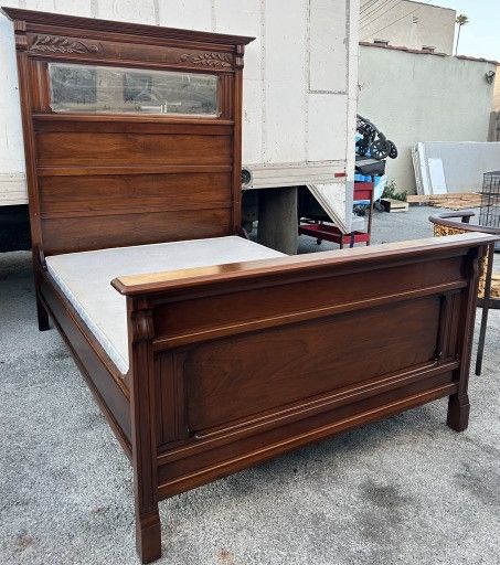Antique Full Size Bed Frame