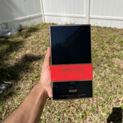 Very Good Girl Elixir Perfume
