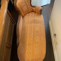 Chase (61” W x 28” D x 37” H)