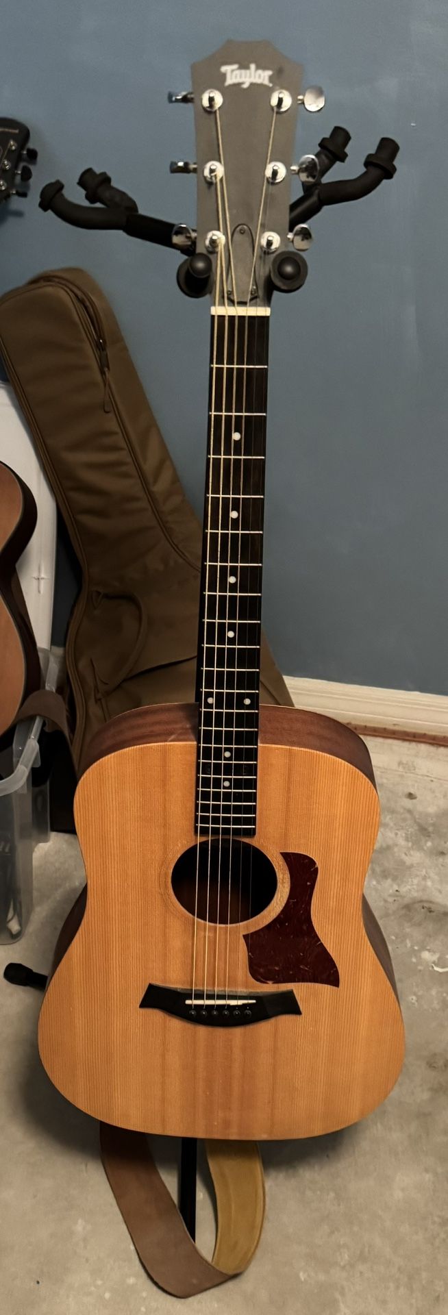 Taylor Big Baby Acoustic Guitar