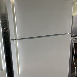 Frigidaire 14 Cu Ft Top Freezer Refrigerator Apartment Size 
