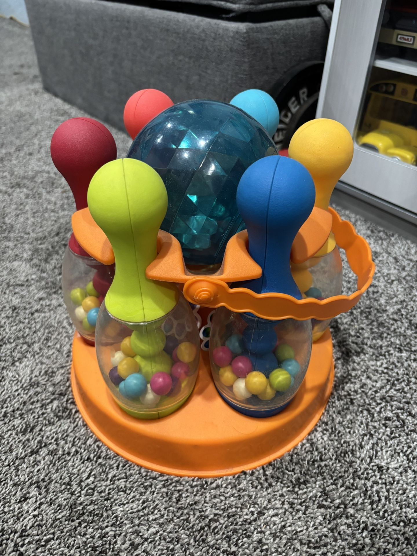 Bowling Pins with Ball