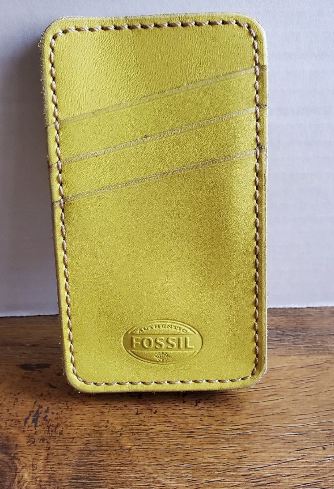 Fossil Small Phone /3 card Wallet