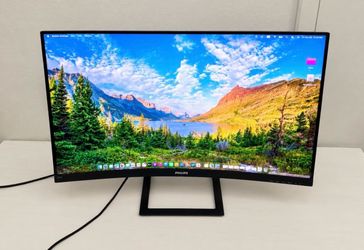Philips 32” Curved Monitor 1920x1080p - HDMI