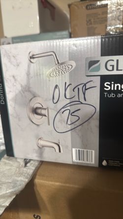 GLACIER BAY NICKEL SHOWER & TUB SET NEW