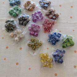     Dungeons & Dragons or role playing game enthusiast. 7 Piece  Marble Polyhedral Dice Set