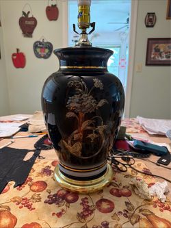 Asian-style black ceramic table lamps